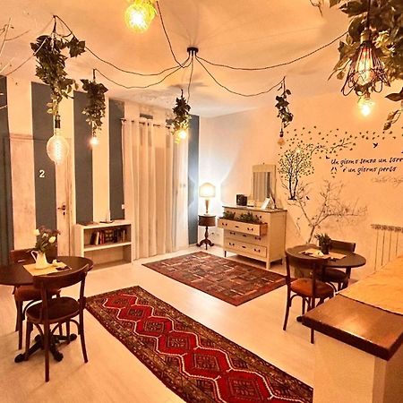 לינה וארוחת בוקר וטראלה Casa Francigena מראה חיצוני תמונה